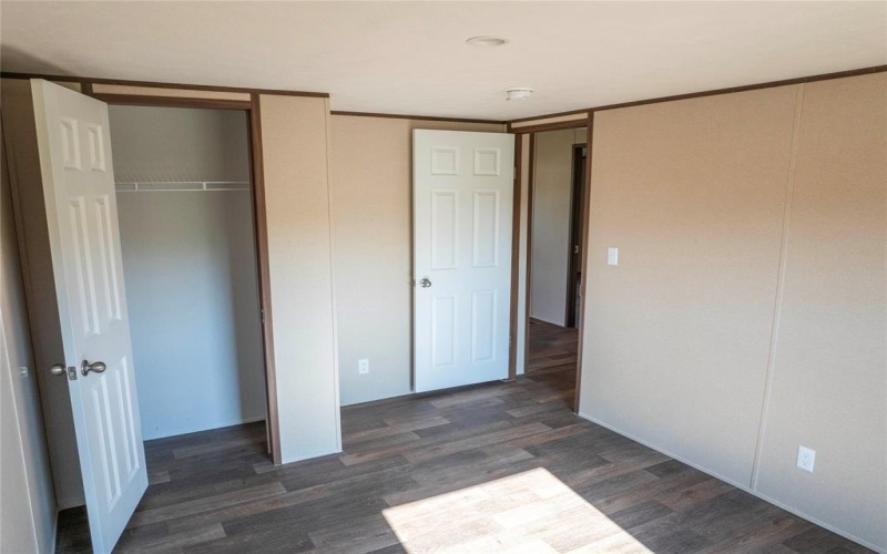 7005 Walden Drive, Joshua, TX 76058, 4 Habitaciones Habitaciones , ,2 BañosBaños,Residential,En Venta,7005 Walden Drive,0,21042130
