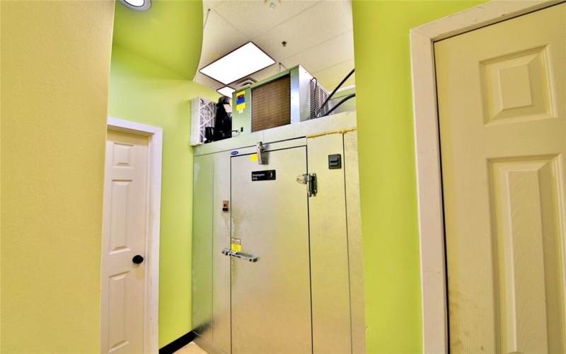 1411 N Custer Road #700, McKinney, TX 75071, ,Commercial Sale,En Venta,1411 N Custer Road,0,21042287