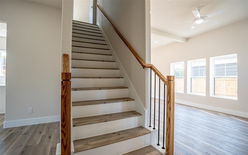 5426 Van Horn Drive, Granbury, TX 76048, 4 Bedrooms Bedrooms, ,3 BathroomsBathrooms,Residential,For Sale,5426 Van Horn Drive,0,21042294