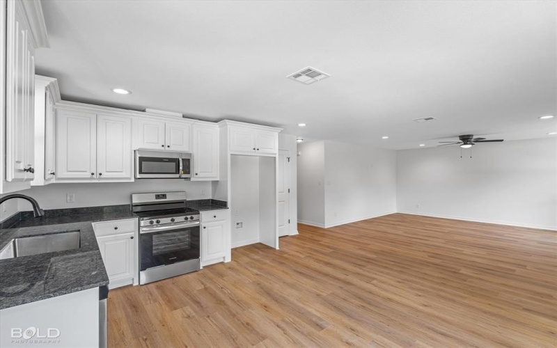 259 Clayton Lane, Stonewall, LA 71078, 3 Habitaciones Habitaciones , ,2 BañosBaños,Residential,En Venta,259 Clayton Lane,0,21042373