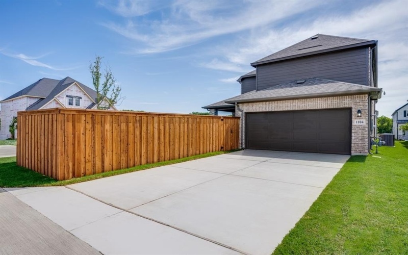 1104 Wheatgrass Mews, Celina, TX 75009, 3 Habitaciones Habitaciones , ,2 BañosBaños,Residential,En Venta,1104 Wheatgrass Mews,0,21042600