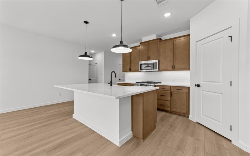 1254 Okeechobee Drive, Dallas, TX 75253, 4 Bedrooms Bedrooms, ,2 BathroomsBathrooms,Residential,For Sale,1254 Okeechobee Drive,0,21042737