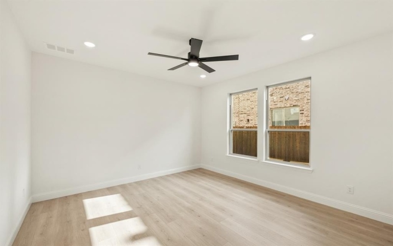 808 Blue Fescue Road, Fort Worth, TX 76247, 5 Habitaciones Habitaciones , ,5 BañosBaños,Residential,En Venta,808 Blue Fescue Road,0,21042741