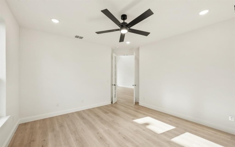 808 Blue Fescue Road, Fort Worth, TX 76247, 5 Habitaciones Habitaciones , ,5 BañosBaños,Residential,En Venta,808 Blue Fescue Road,0,21042741