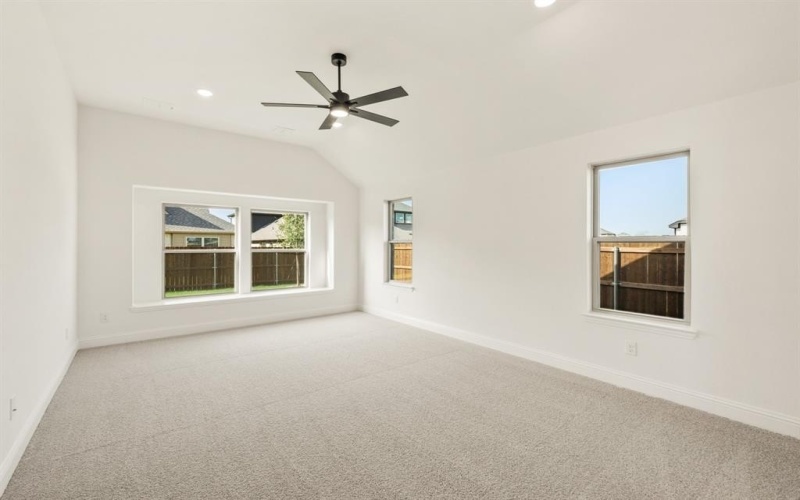 808 Blue Fescue Road, Fort Worth, TX 76247, 5 Habitaciones Habitaciones , ,5 BañosBaños,Residential,En Venta,808 Blue Fescue Road,0,21042741