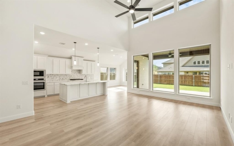 808 Blue Fescue Road, Fort Worth, TX 76247, 5 Habitaciones Habitaciones , ,5 BañosBaños,Residential,En Venta,808 Blue Fescue Road,0,21042741