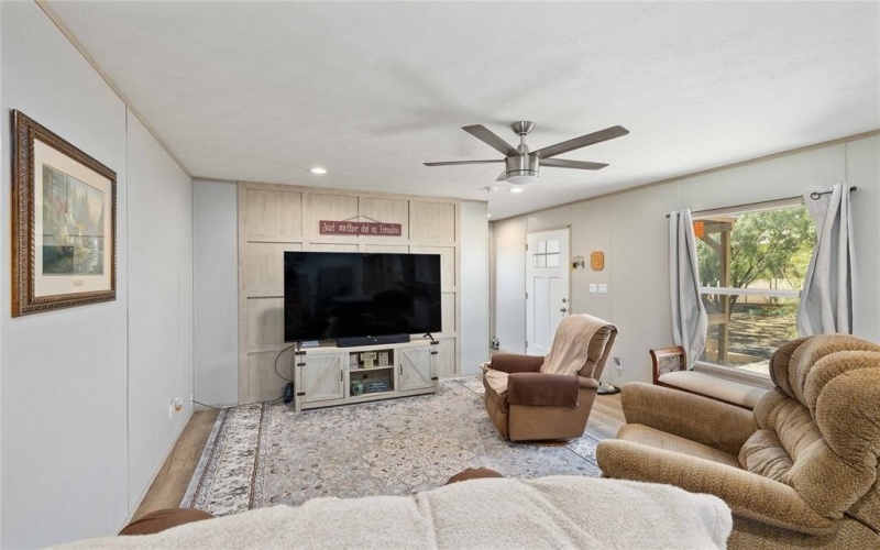 16107 CR 211, Brookesmith, TX 76827, 2 Habitaciones Habitaciones , ,2 BañosBaños,Residential,En Venta,16107 CR 211,0,21042796