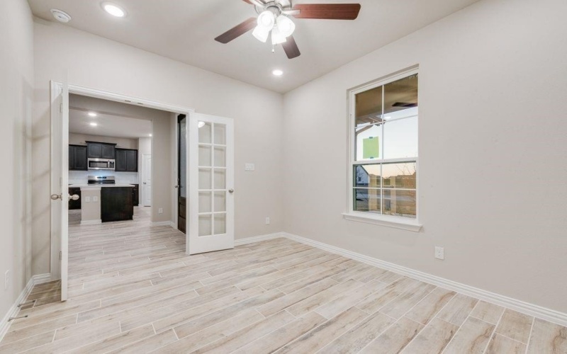 2911 Mossy Oak Drive, Oak Ridge, TX 75161, 3 Bedrooms Bedrooms, ,2 BathroomsBathrooms,Residential,For Sale,2911 Mossy Oak Drive,0,21043285