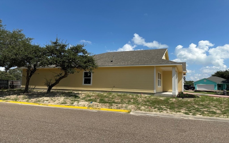 84 ASTOR CIR, Fulton, TX 78358, 3 Bedrooms Bedrooms, ,2 BathroomsBathrooms,Residential,For Sale,84 ASTOR CIR,0,148689