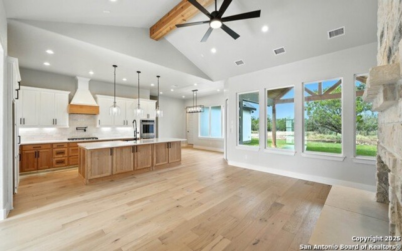 306 Toucan, Spring Branch, TX 78070, 4 Bedrooms Bedrooms, ,3 BathroomsBathrooms,Residential,For Sale,306 Toucan,0,1895876