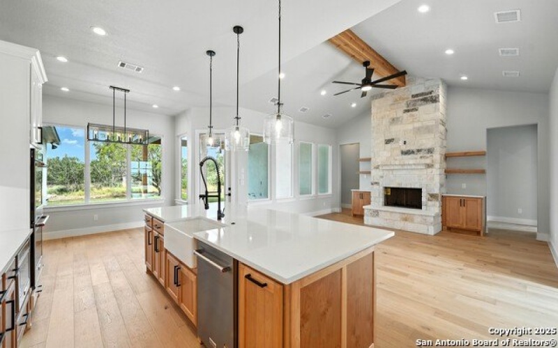 306 Toucan, Spring Branch, TX 78070, 4 Bedrooms Bedrooms, ,3 BathroomsBathrooms,Residential,For Sale,306 Toucan,0,1895876