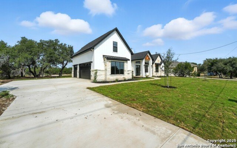 306 Toucan, Spring Branch, TX 78070, 4 Bedrooms Bedrooms, ,3 BathroomsBathrooms,Residential,For Sale,306 Toucan,0,1895876
