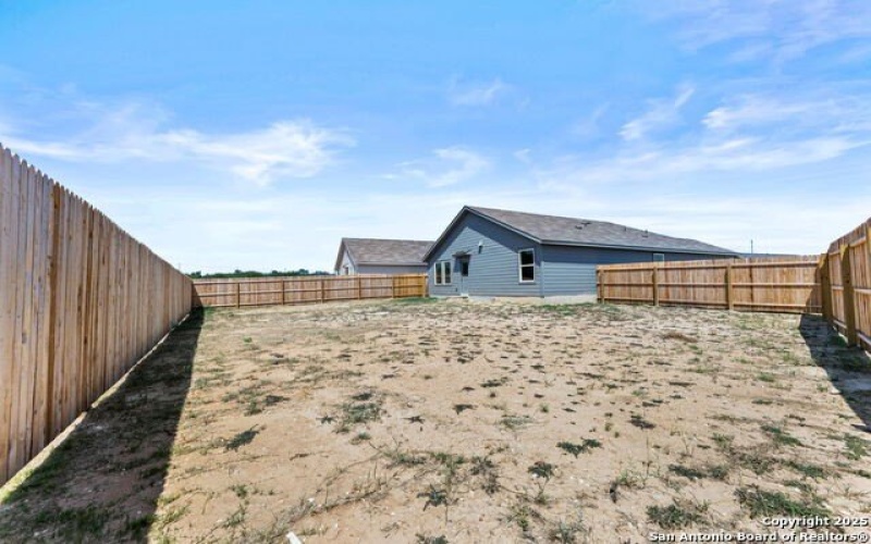 101 Autumn Trail, Floresville, TX 78114, 3 Bedrooms Bedrooms, ,2 BathroomsBathrooms,Residential,For Sale,101 Autumn Trail,0,1896057