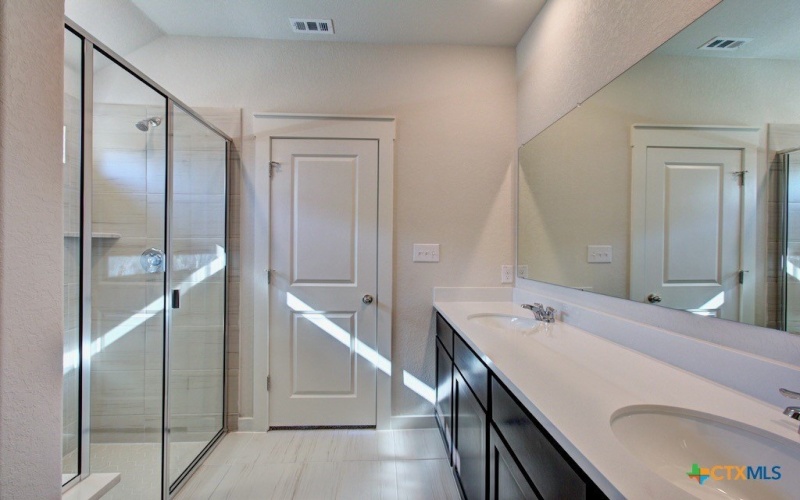 947 Cloudy Sky Road, New Braunfels, TX 78130, 3 Bedrooms Bedrooms, ,2 BathroomsBathrooms,Residential,For Sale,947 Cloudy Sky Road,0,591061