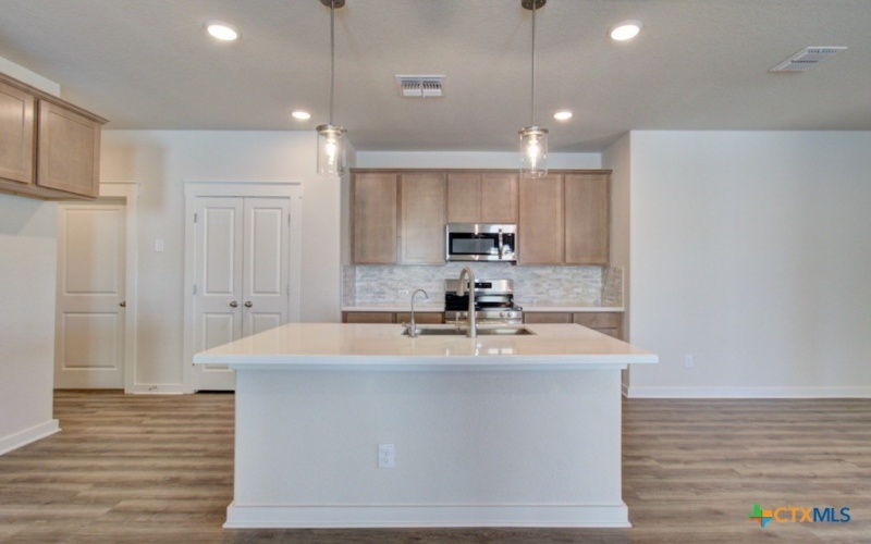 947 Cloudy Sky Road, New Braunfels, TX 78130, 3 Bedrooms Bedrooms, ,2 BathroomsBathrooms,Residential,For Sale,947 Cloudy Sky Road,0,591061