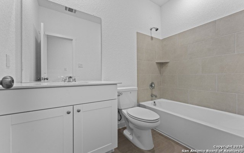 14863 Taradeau, San Antonio, TX 78254, 4 Bedrooms Bedrooms, ,3 BathroomsBathrooms,Residential,For Sale,14863 Taradeau,0,1895923
