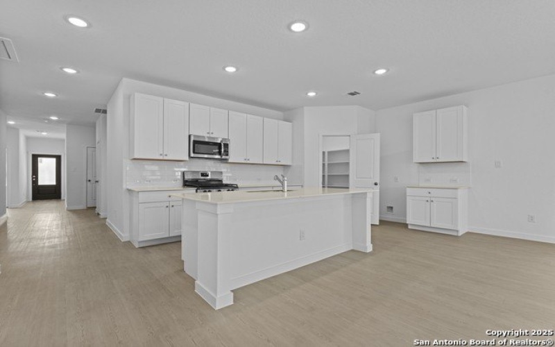 14839 Taradeau, San Antonio, TX 78254, 4 Bedrooms Bedrooms, ,3 BathroomsBathrooms,Residential,For Sale,14839 Taradeau,0,1895932