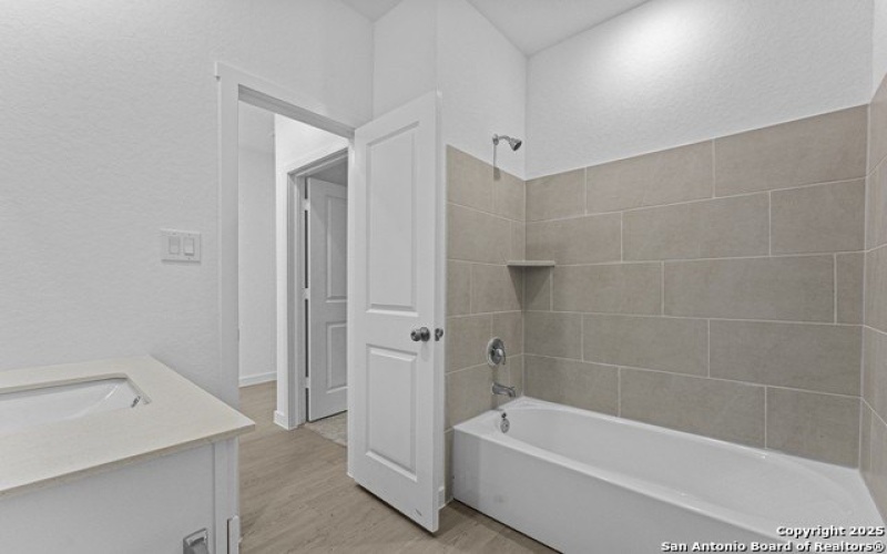 14827 Taradeau, San Antonio, TX 78254, 3 Bedrooms Bedrooms, ,2 BathroomsBathrooms,Residential,For Sale,14827 Taradeau,0,1895935