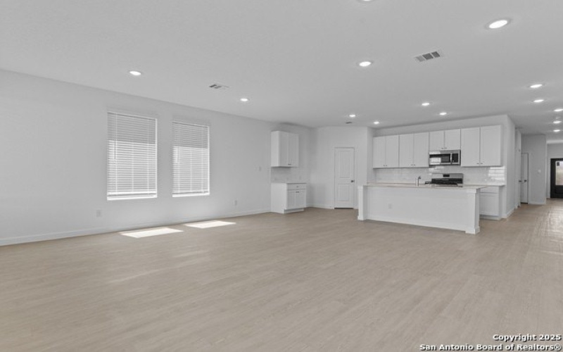14926 Taradeau, San Antonio, TX 78254, 4 Bedrooms Bedrooms, ,3 BathroomsBathrooms,Residential,For Sale,14926 Taradeau,0,1895991