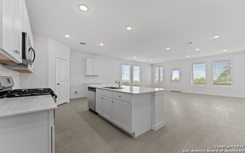 14938 Taradeau, San Antonio, TX 78254, 4 Habitaciones Habitaciones , ,3 BañosBaños,Residential,En Venta,14938 Taradeau,0,1895996