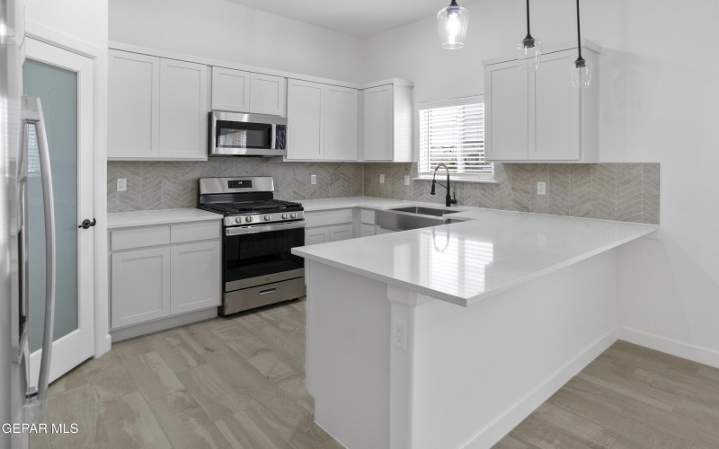 10713 Drew Pearson Drive, El Paso, TX 79924, 4 Habitaciones Habitaciones , ,2 BañosBaños,Residential,En Venta,10713 Drew Pearson Drive,0,929236