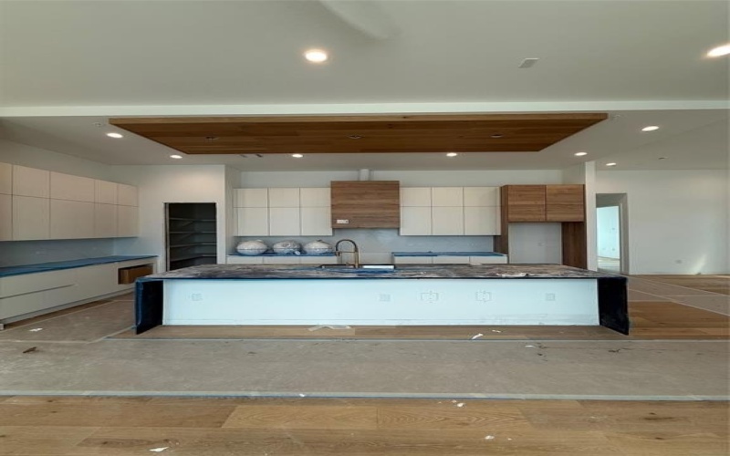 1111 Raiford Road #101, Carrollton, TX 75007, 3 Bedrooms Bedrooms, ,2 BathroomsBathrooms,Residential,For Sale,1111 Raiford Road,0,21014807