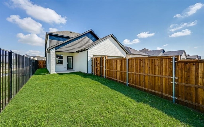 128 North Sky Drive, Celina, TX 75009, 3 Habitaciones Habitaciones , ,2 BañosBaños,Residential,En Venta,128 North Sky Drive,0,21028981