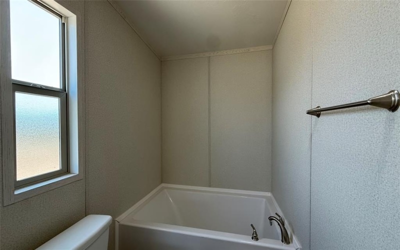 156 Tilly Lane, Decatur, TX 76234, 3 Bedrooms Bedrooms, ,2 BathroomsBathrooms,Residential,For Sale,156 Tilly Lane,0,21029291