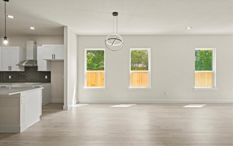 4020 Ranger Drive, Dallas, TX 75212, 4 Bedrooms Bedrooms, ,3 BathroomsBathrooms,Residential,For Sale,4020 Ranger Drive,0,21034447