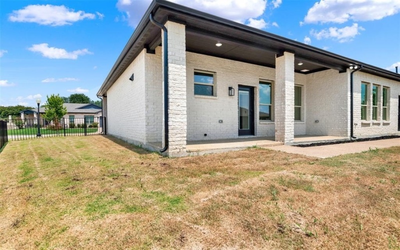 3725 Creek View Drive, McKinney, TX 75071, 3 Bedrooms Bedrooms, ,2 BathroomsBathrooms,Residential,For Sale,3725 Creek View Drive,0,21036517