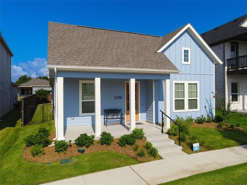 2216 Sternpost Mews, Rowlett, TX 75088, 3 Bedrooms Bedrooms, ,2 BathroomsBathrooms,Residential,For Sale,2216 Sternpost Mews,0,21041122