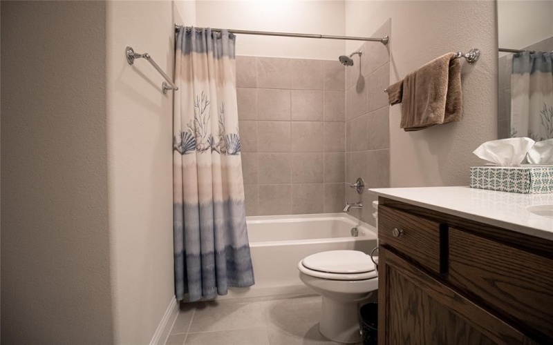 2216 Sternpost Mews, Rowlett, TX 75088, 3 Bedrooms Bedrooms, ,2 BathroomsBathrooms,Residential,For Sale,2216 Sternpost Mews,0,21041122
