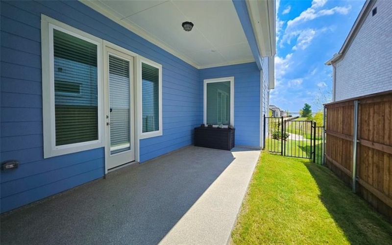 2216 Sternpost Mews, Rowlett, TX 75088, 3 Bedrooms Bedrooms, ,2 BathroomsBathrooms,Residential,For Sale,2216 Sternpost Mews,0,21041122
