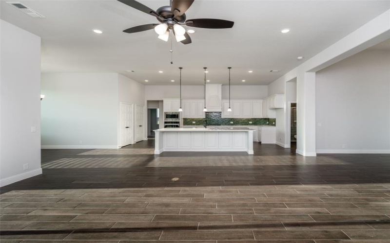 2108 Charters Circle, Nevada, TX 75173, 4 Habitaciones Habitaciones , ,3 BañosBaños,Residential,En Venta,2108 Charters Circle,0,21042470