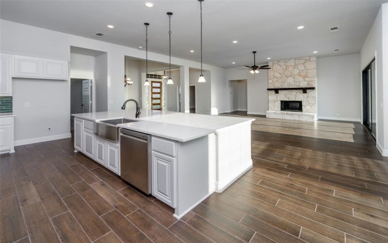 2108 Charters Circle, Nevada, TX 75173, 4 Habitaciones Habitaciones , ,3 BañosBaños,Residential,En Venta,2108 Charters Circle,0,21042470