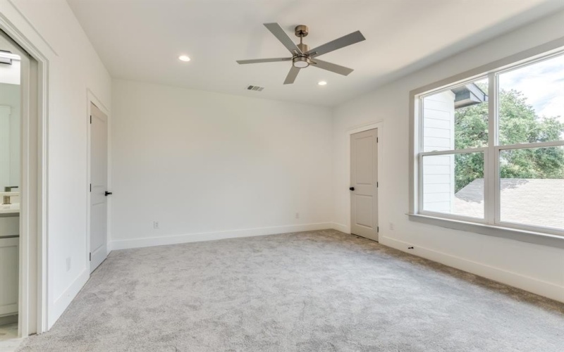 6631 Tyree Street, Dallas, TX 75209, 6 Habitaciones Habitaciones , ,5 BañosBaños,Residential,En Venta,6631 Tyree Street,0,21042768