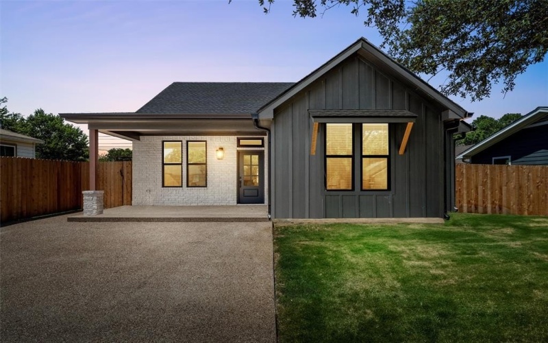 2923 Reuter Avenue, Waco, TX 76708, 3 Habitaciones Habitaciones , ,2 BañosBaños,Residential,En Venta,2923 Reuter Avenue,0,21042892