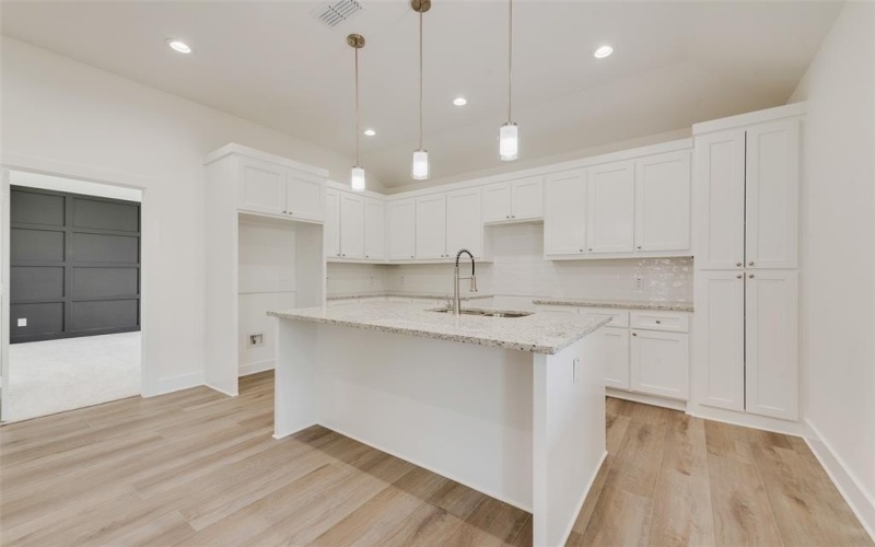 5131 Malcolm X Boulevard, Dallas, TX 75215, 4 Bedrooms Bedrooms, ,2 BathroomsBathrooms,Residential,For Sale,5131 Malcolm X Boulevard,0,21043387