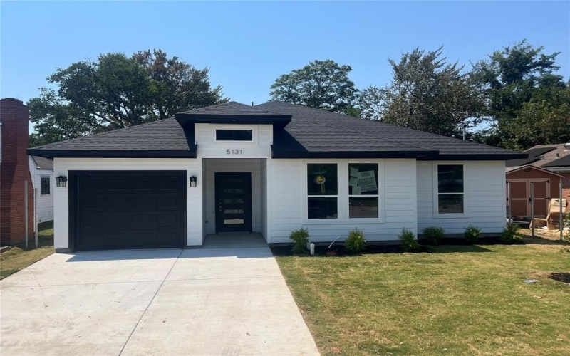 5131 Malcolm X Boulevard, Dallas, TX 75215, 4 Bedrooms Bedrooms, ,2 BathroomsBathrooms,Residential,For Sale,5131 Malcolm X Boulevard,0,21043387