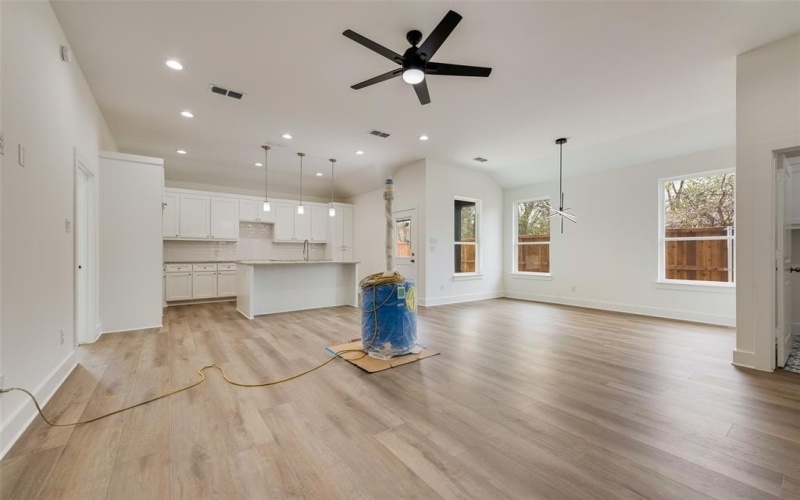 5131 Malcolm X Boulevard, Dallas, TX 75215, 4 Bedrooms Bedrooms, ,2 BathroomsBathrooms,Residential,For Sale,5131 Malcolm X Boulevard,0,21043387