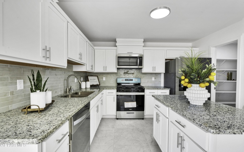 13805 Margaret Ponce Avenue, Horizon City, TX 79928, 3 Habitaciones Habitaciones , ,2 BañosBaños,Residential,En Venta,13805 Margaret Ponce Avenue,918125