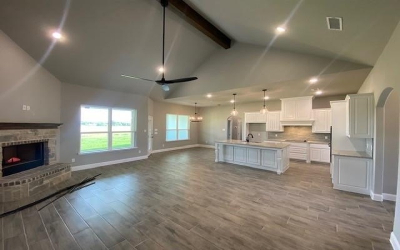 2001 Donna Court, Reno, TX 76020, 4 Habitaciones Habitaciones , ,2 BañosBaños,Residential,En Venta,2001 Donna Court,0,21043765