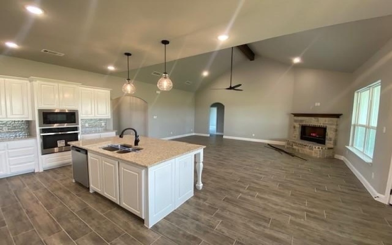 2001 Donna Court, Reno, TX 76020, 4 Habitaciones Habitaciones , ,2 BañosBaños,Residential,En Venta,2001 Donna Court,0,21043765