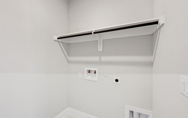 1044 Snowy Owl Drive, Alvarado, TX 76009, 5 Bedrooms Bedrooms, ,5 BathroomsBathrooms,Residential,For Sale,1044 Snowy Owl Drive,0,21043779