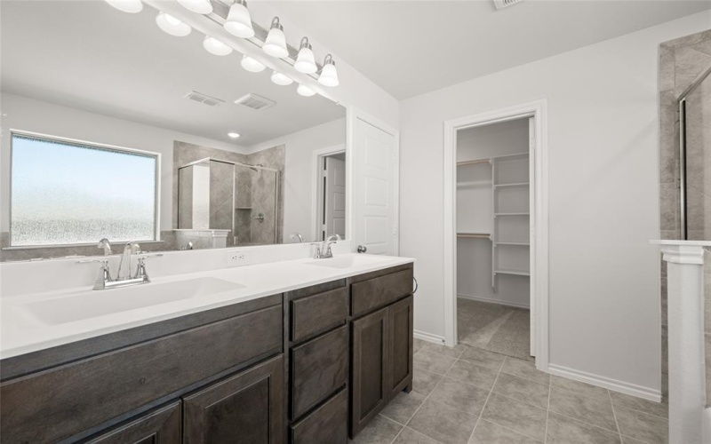 808 Misty Lane, Cleburne, TX 76033, 3 Bedrooms Bedrooms, ,2 BathroomsBathrooms,Residential,For Sale,808 Misty Lane,0,21043808