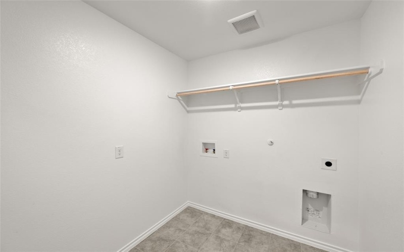 808 Misty Lane, Cleburne, TX 76033, 3 Bedrooms Bedrooms, ,2 BathroomsBathrooms,Residential,For Sale,808 Misty Lane,0,21043808