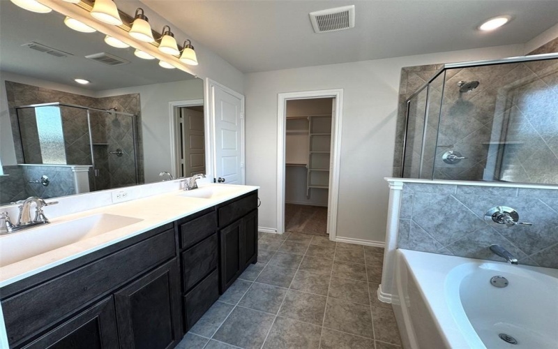 808 Misty Lane, Cleburne, TX 76033, 3 Habitaciones Habitaciones , ,2 BañosBaños,Residential,En Venta,808 Misty Lane,0,21043808