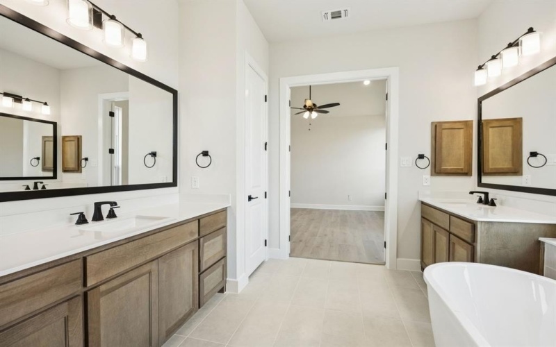15258 Boxthorn Drive, Frisco, TX 75035, 4 Bedrooms Bedrooms, ,3 BathroomsBathrooms,Residential,For Sale,15258 Boxthorn Drive,0,21043846