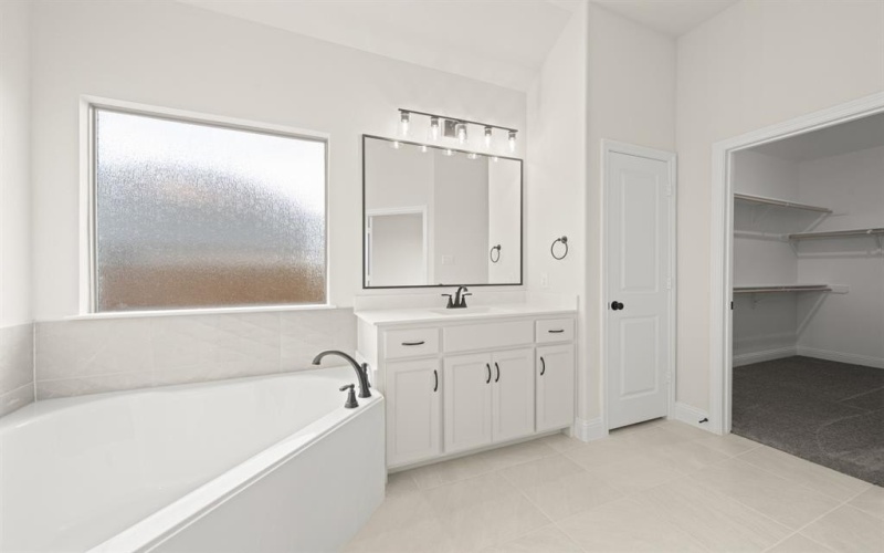 113 Grey Wolf Court, Godley, TX 76044, 4 Habitaciones Habitaciones , ,2 BañosBaños,Residential,En Venta,113 Grey Wolf Court,0,21043872