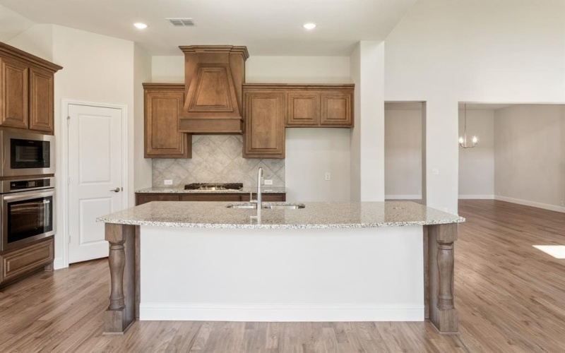 2411 Hagen Drive, Mansfield, TX 76084, 3 Bedrooms Bedrooms, ,2 BathroomsBathrooms,Residential,For Sale,2411 Hagen Drive,0,21043935